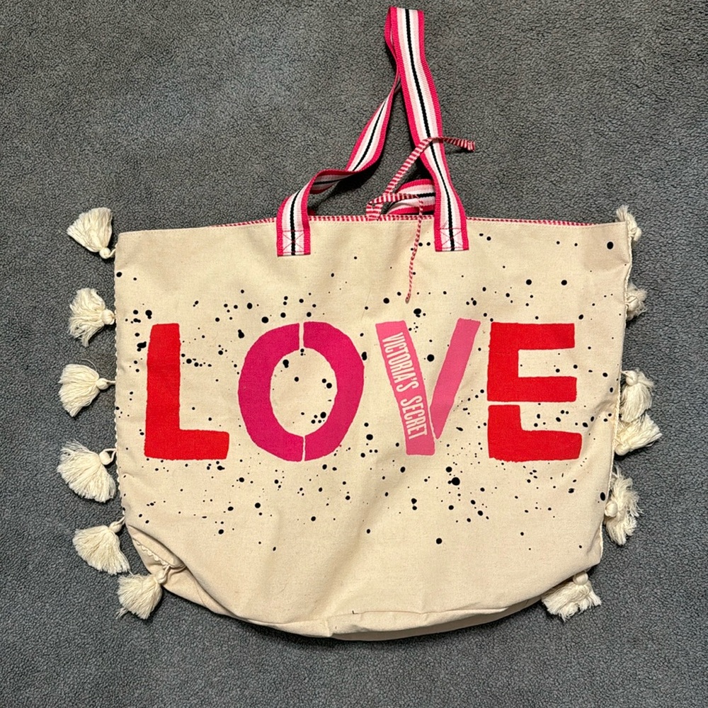Victoria’s Secret tote